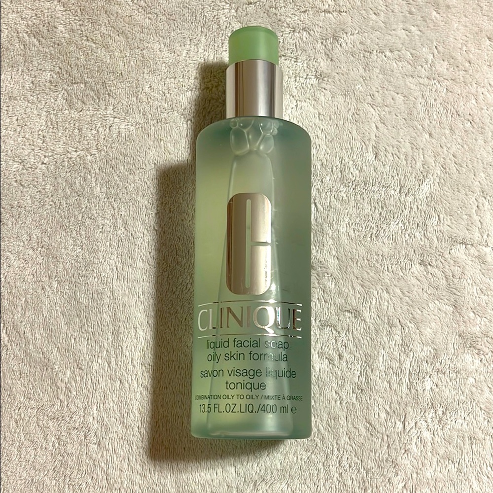 Clinique. Liquid Facial Soap Oily Skin Formula. 13.5oz/400ml